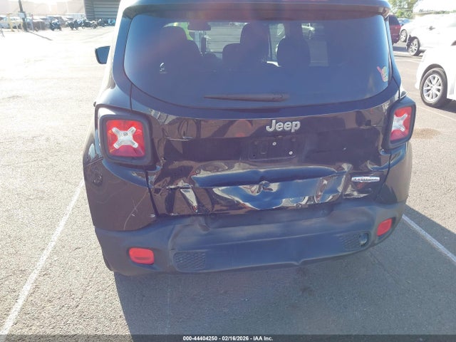 Продаж на аукціоні авто 2016 Jeep Renegade Latitude, vin: ZACCJABT1GPD96208, номер лоту: 44404250