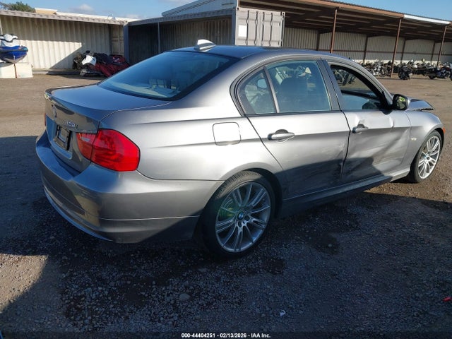 2011 Bmw 328i მანქანა იყიდება აუქციონზე, vin: WBAPH5G5XBNM76586, აუქციონის ნომერი: 44404251
