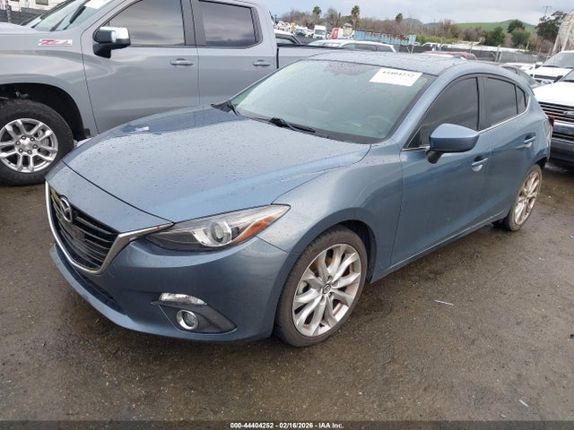 Mazda Mazda3 S Grand Touring 2015 JM1BM1M36F1243130 Image 2