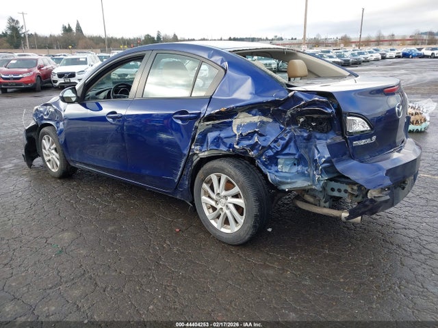 44404253 :رقم المزاد ، JM1BL1V82C1635367 vin ، 2012 Mazda Mazda3 I Touring مزاد بيع