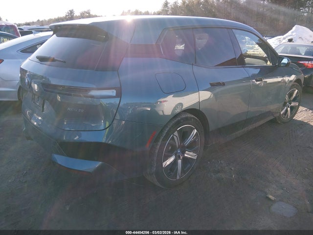 Продаж на аукціоні авто 2022 Bmw Ix Xdrive50, vin: WB523CF0XNCK55328, номер лоту: 44404256