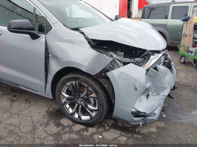 Toyota Sienna Xse 2023 5TDXRKEC4PS142328 Image 17