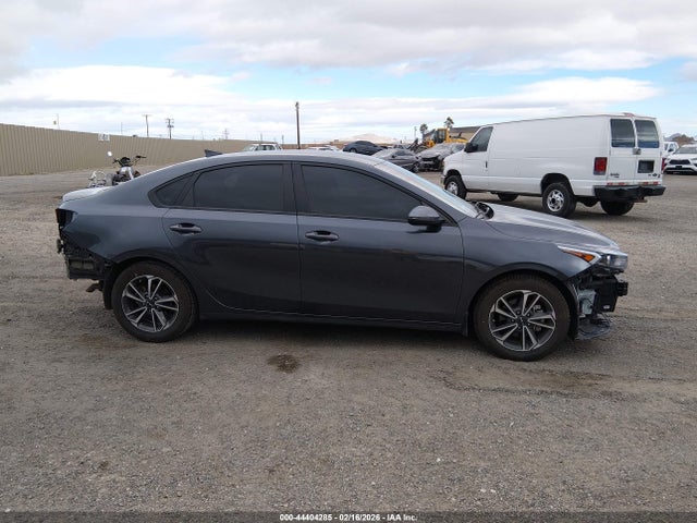 KIA Forte Lxs 2023 3KPF24AD2PE608746 Image 14