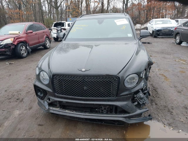 Bentley Bentayga S/v8 2022 SJAAM2ZV5NC011277 Image 12