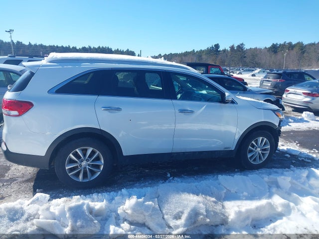 5XYPGDA36GG037651 KIA Sorento 2.4l Lx
