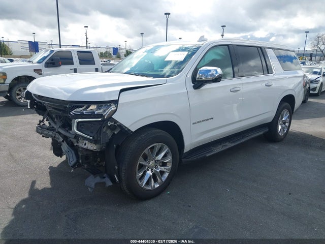 Chevrolet Suburban 4wd Premier 2022 1GNSKFKD2NR113805 Image 2