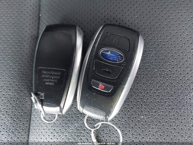 44404340 :رقم المزاد ، 4S4BTAMC3M3134785 vin ، 2021 Subaru Outback Limited مزاد بيع