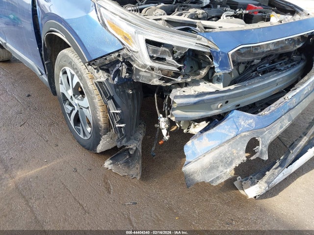 44404340 :رقم المزاد ، 4S4BTAMC3M3134785 vin ، 2021 Subaru Outback Limited مزاد بيع