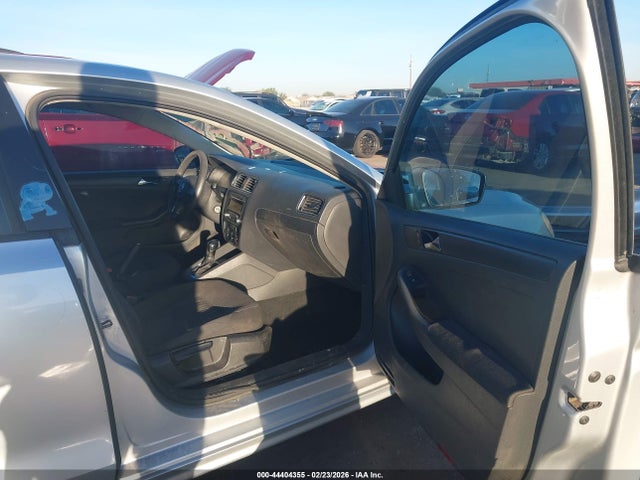 Aukcja sprzedaży 2011 Volkswagen Jetta 2.0l S, vin: 3VW2K7AJ6BM060459, numer aukcji: 44404355