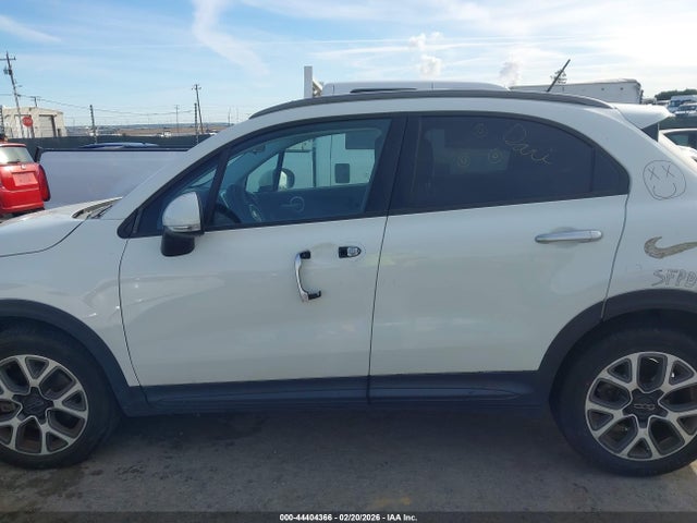 ZFBCFXCB5HP532691 Fiat 500x Trekking Fwd