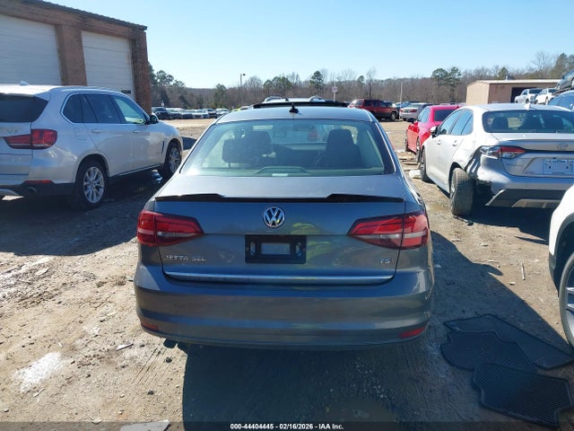 Aukcja sprzedaży 2017 Volkswagen Jetta 1.8t Sel/1.8t Sel Premium, vin: 3VWL17AJ7HM271685, numer aukcji: 44404445