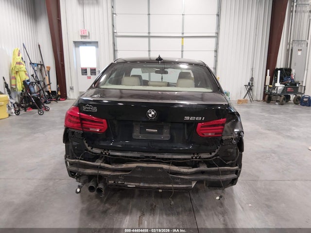 2016 Bmw 328i მანქანა იყიდება აუქციონზე, vin: WBA8E9G58GNT81682, აუქციონის ნომერი: 44404458