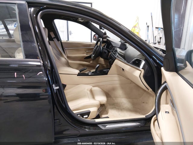 2016 BMW 328I WBA8E9G58GNT81682 Photo 4