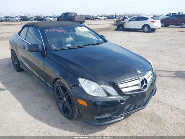 2011 MERCEDES-BENZ E 550 WDDKK7CF9BF064426