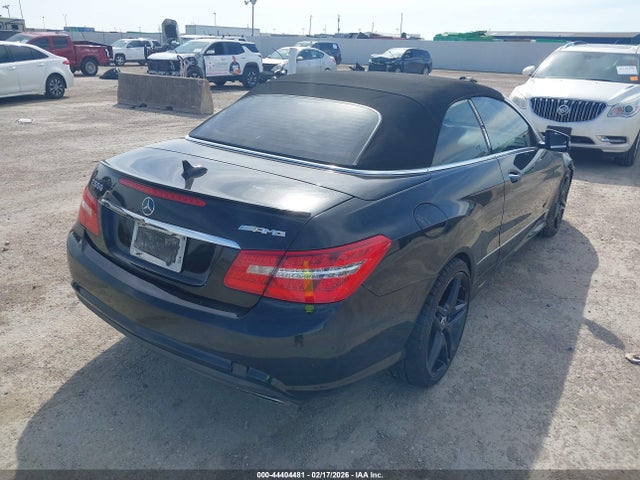 2011 MERCEDES-BENZ E 550 WDDKK7CF9BF064426 Photo 3