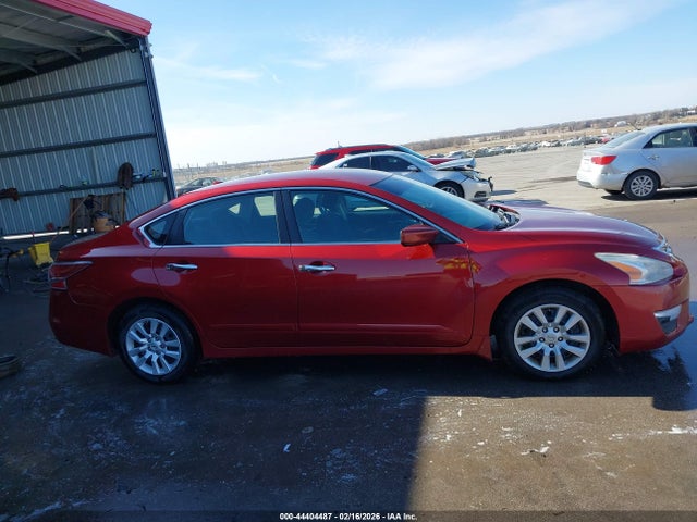 Nissan Altima 2.5 S 2015 1N4AL3AP2FC103393 Image 13