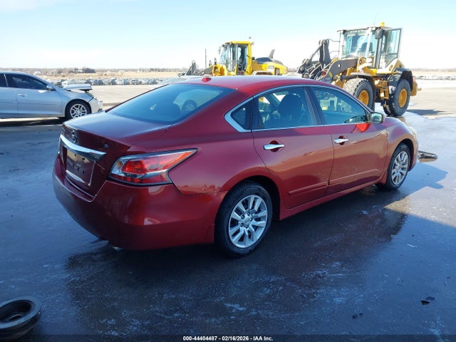 Nissan Altima 2.5 S 2015 1N4AL3AP2FC103393 Image 4