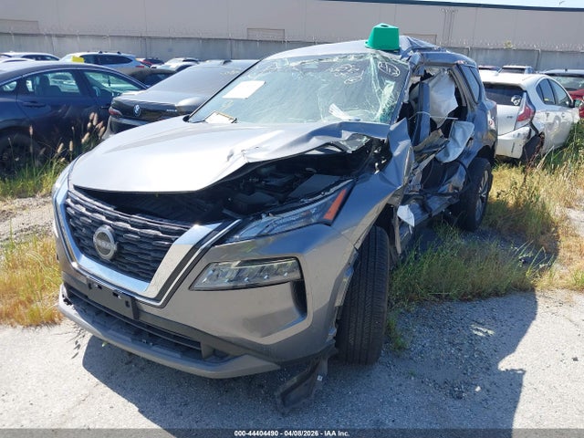 JN8BT3BA3PW423187 Nissan Rogue Sv Fwd