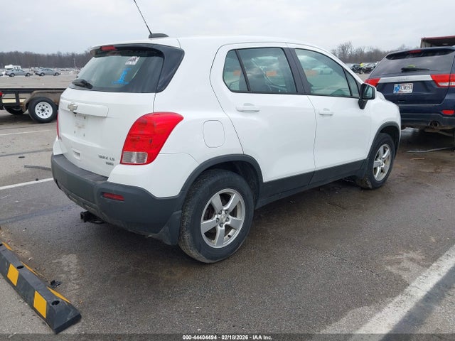 Продажа на аукционе авто 2015 Chevrolet Trax 1ls, vin: 3GNCJPSBXFL195173, номер лота: 44404494