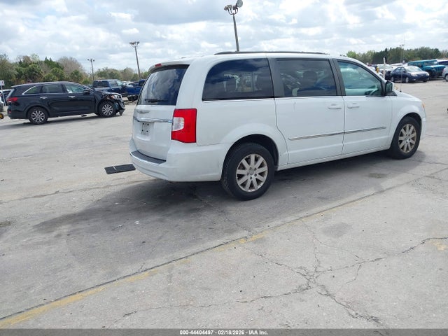 44404497 :رقم المزاد ، 2C4RC1BG2ER445867 vin ، 2014 Chrysler Town & Country Touring مزاد بيع
