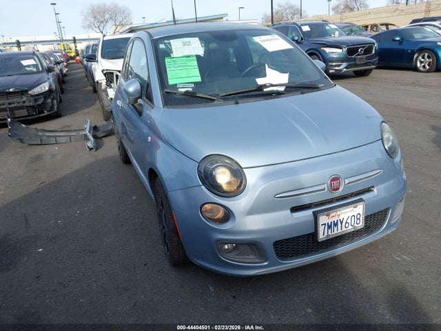 2015 FIAT 500 3C3CFFBRXFT681942 Photo 0