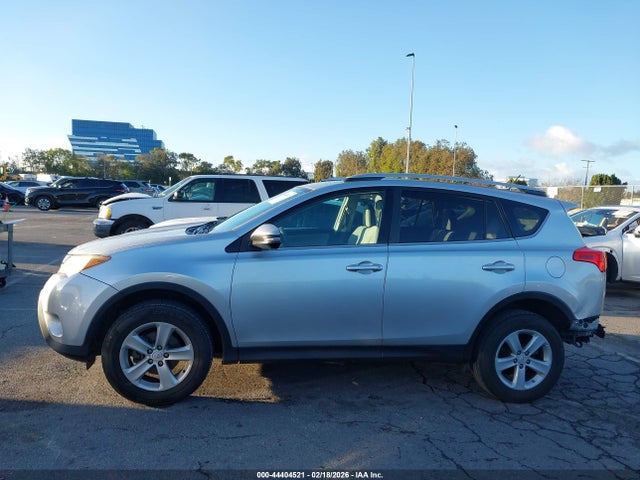Toyota Rav4 Xle 2014 2T3WFREV6EW108689 Image 15