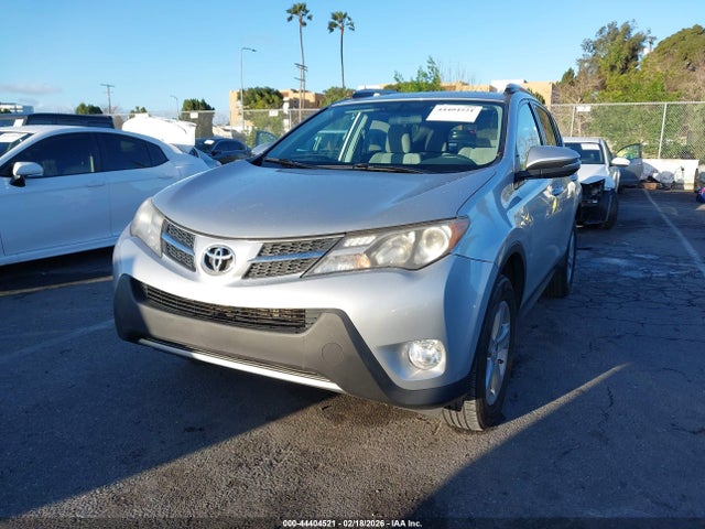 Toyota Rav4 Xle 2014 2T3WFREV6EW108689 Image 2