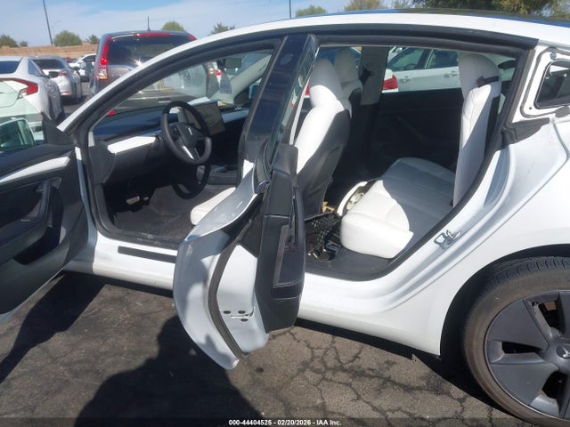 2023 TESLA MODEL 3 5YJ3E1EA0PF563941 Photo 7