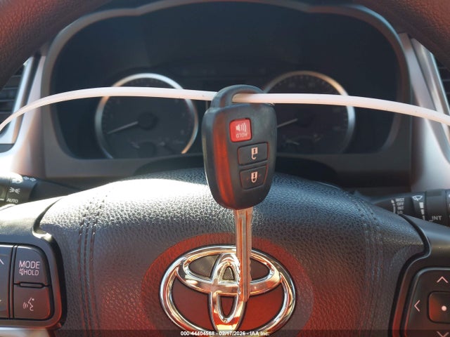 Toyota Highlander Le 2018 5TDZARFH3JS033868 Image 11