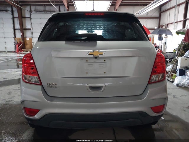 Chevrolet TRAX LS 2018 3GNCJKSB8JL220860 Image 17