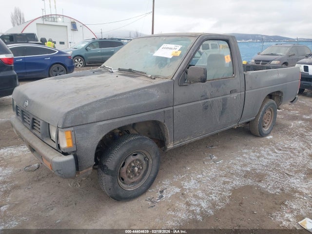 44404639 :رقم المزاد ، 1N6SD11S4RC375885 vin ، 1994 Nissan Truck Xe مزاد بيع