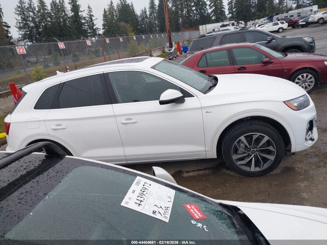WA1EAAFYXN2130427 Audi Q5 Premium Plus 45 Tfsi S Line Quattro S Tronic