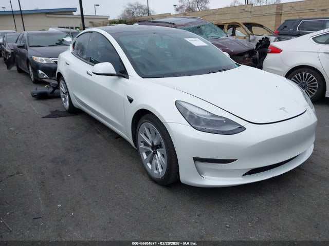 2021 TESLA MODEL 3 5YJ3E1EB4MF942915 Photo 0