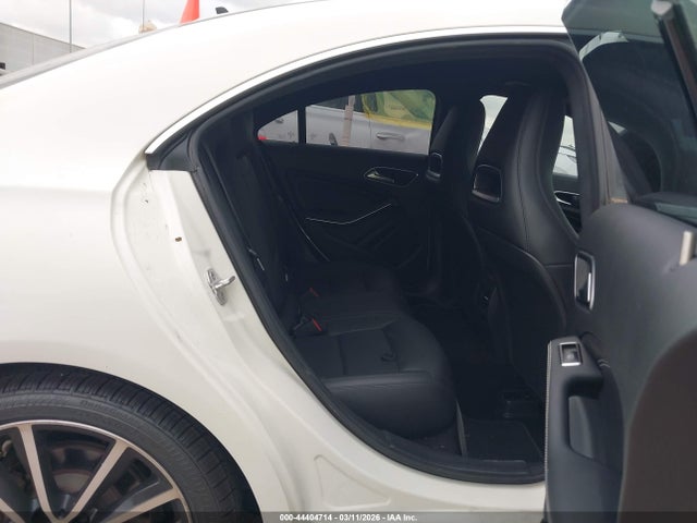 2015 MERCEDES-BENZ CLA 250 WDDSJ4GB3FN201610 Photo 7