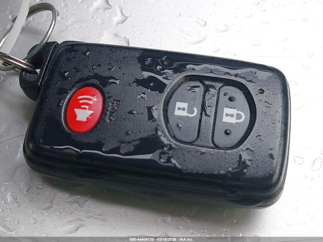 44404720 :رقم المزاد ، JTDKN3DU2F1992931 vin ، 2015 Toyota Prius Four مزاد بيع