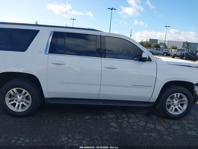 Chevrolet Suburban Lt 2018 1GNSCHKC5JR194258 Image 14