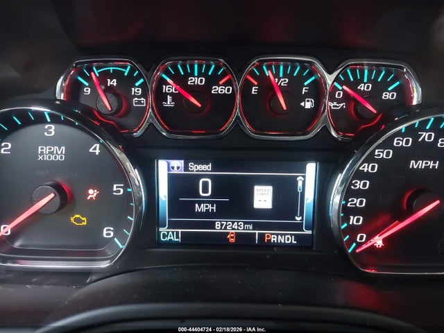 Chevrolet Suburban Lt 2018 1GNSCHKC5JR194258 Image 16