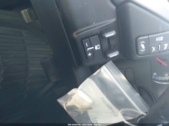 Chevrolet Suburban Lt 2018 1GNSCHKC5JR194258 Image 22