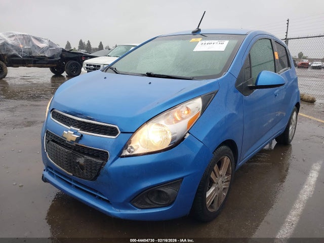 Chevrolet Spark 1lt Auto 2014 KL8CD6S92EC446021 Image 2