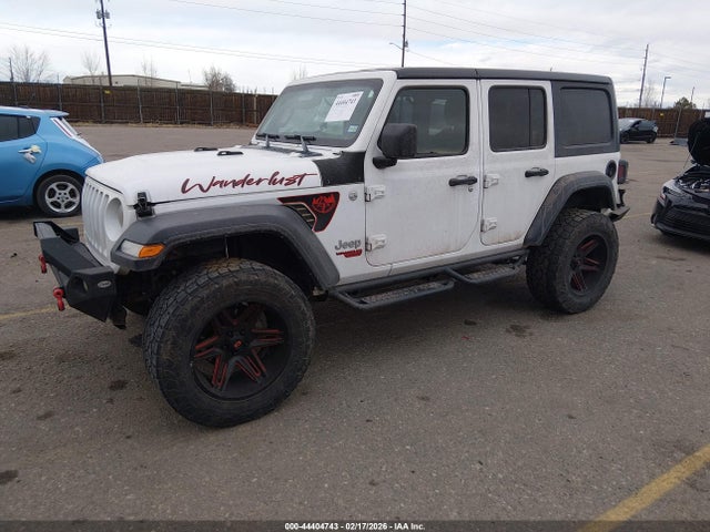 1C4HJXDGXJW182952 Jeep Wrangler Unlimited Sport S 4x4