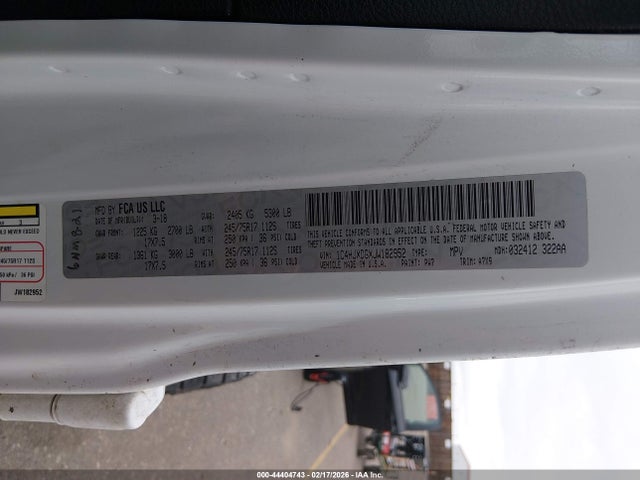 1C4HJXDGXJW182952 Jeep Wrangler Unlimited Sport S 4x4