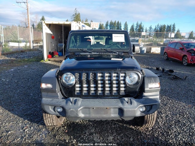 1C4HJXDG7LW272692 Jeep Wrangler Unlimited Sport 4x4