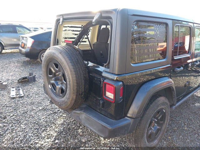 1C4HJXDG7LW272692 Jeep Wrangler Unlimited Sport 4x4