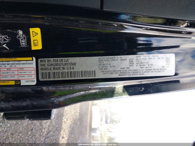 1C4HJXDG7LW272692 Jeep Wrangler Unlimited Sport 4x4