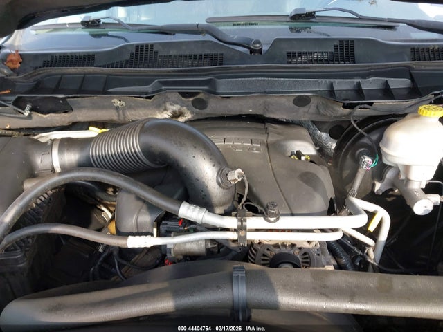 44404764 :رقم المزاد ، 1C6RR7HT3DS551867 vin ، 2013 Ram 1500 Sport مزاد بيع