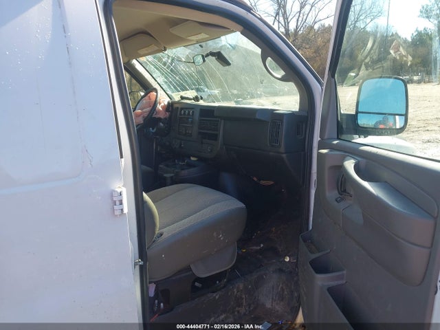 1GCWGFCF3F1233009 Chevrolet Express 2500 Work Van