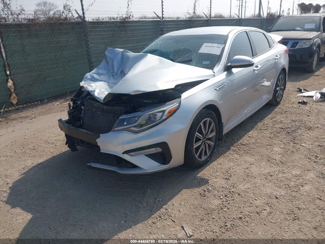 5XXGT4L37KG355560 KIA Optima Lx