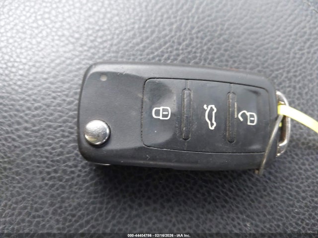 Aukcja sprzedaży 2016 Volkswagen Tiguan S, vin: WVGAV7AX1GW556539, numer aukcji: 44404786