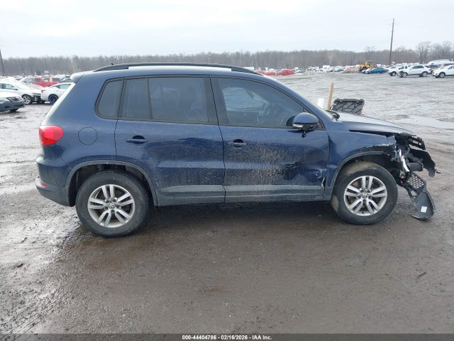 Aukcja sprzedaży 2016 Volkswagen Tiguan S, vin: WVGAV7AX1GW556539, numer aukcji: 44404786