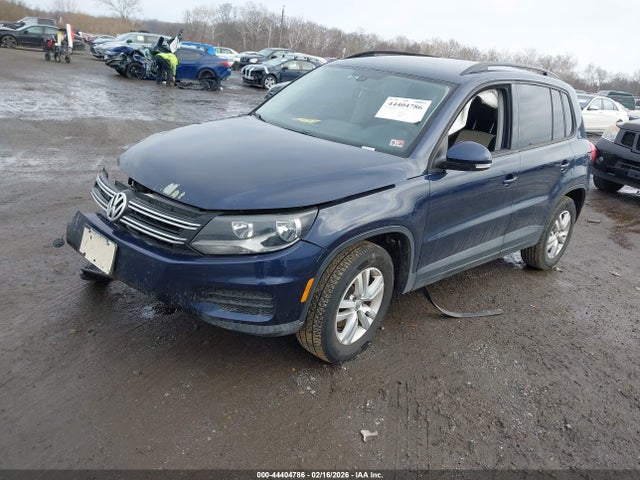 Aukcja sprzedaży 2016 Volkswagen Tiguan S, vin: WVGAV7AX1GW556539, numer aukcji: 44404786